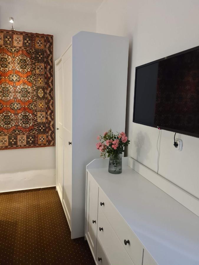 Bed and Breakfast Palantir Panzio Мишкольц Экстерьер фото